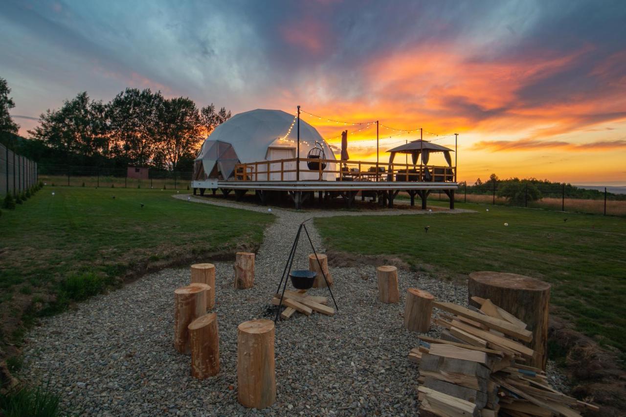 The Dome Breaza Villa Exterior photo